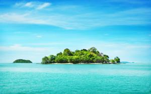 Island, coast, beach, trees, landscape desktop wallpaper thumb