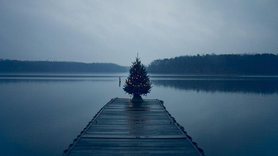Christmas tree by the water wallpaper,holidays HD wallpaper,1920x1080 HD wallpaper,christmas HD wallpaper,lake HD wallpaper,merry christmas HD wallpaper,christmas tree HD wallpaper,1920x1080 wallpaper