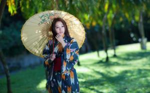 Asian girl, umbrella, retro style dress wallpaper thumb