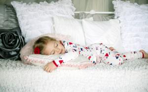 Mood Child Kid Little Girl Sleeping Rest Bed wallpaper thumb
