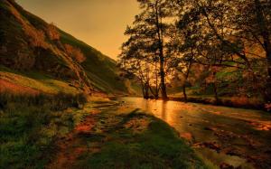 Wonderful Sunset On A River Valley wallpaper thumb