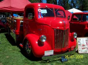 Ford Coe Red wallpaper thumb