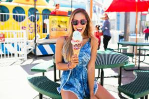 Girl, ice cream, sunglasses wallpaper thumb
