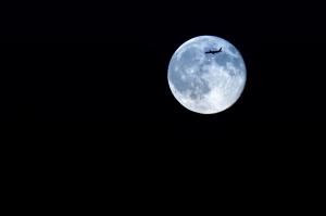 Moon, Airplane, Night, Silhouette wallpaper thumb