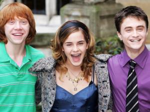 Emma with Harry Potter Crew wallpaper thumb