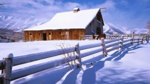 Barn in the snow wallpaper thumb