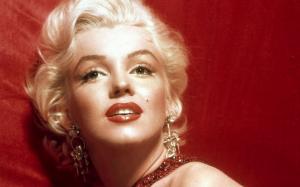 Marilyn Monroe Widescreen wallpaper thumb
