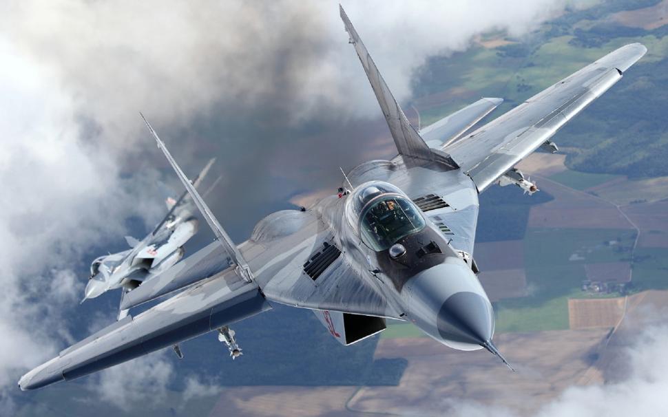 MiG-29A fighter, missiles wallpaper,MiG HD wallpaper,Fighter HD wallpaper,Missiles HD wallpaper,1920x1200 wallpaper