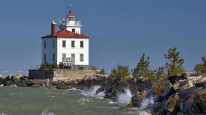 Fairport Harbor West Lighthouse On Lake Erie Ohio wallpaper thumb