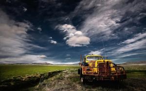 Landscape, Nature, Old Trucks, Clouds, Field wallpaper thumb