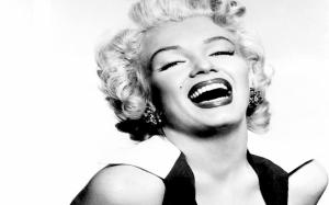 Marilyn Monroe Poster Widescreen wallpaper thumb