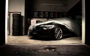 BMW M5 Cover Garage HD wallpaper thumb