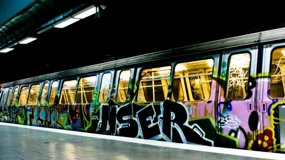 Urban Subway wallpaper,lights HD wallpaper,graffiti HD wallpaper,underground HD wallpaper,platform HD wallpaper,train HD wallpaper,cars HD wallpaper,1920x1080 wallpaper