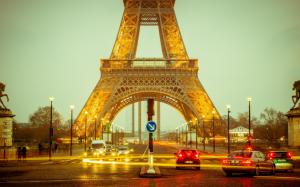 Paris eiffel tower evening wallpaper thumb