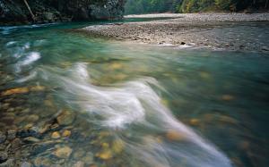 Fast Flowing Mountain River wallpaper thumb