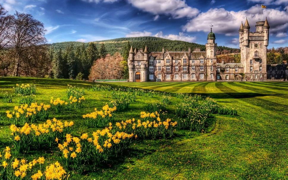 Castle Balmoral Hdr wallpaper,forest HD wallpaper,castle HD wallpaper,grass HD wallpaper,flowers HD wallpaper,clouds HD wallpaper,nature & landscapes HD wallpaper,1920x1200 wallpaper