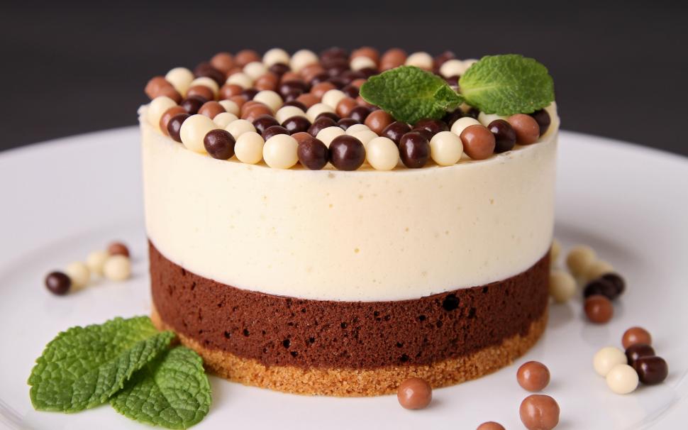 Cake, chocolate, dessert, candy, mint leaves wallpaper,Cake HD wallpaper,Chocolate HD wallpaper,Dessert HD wallpaper,Candy HD wallpaper,Mint HD wallpaper,Leaves HD wallpaper,2560x1600 wallpaper