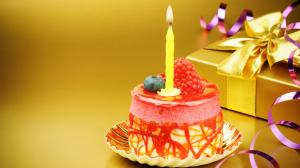 Mini Birthday cake, candle, strawberry, gift wallpaper thumb