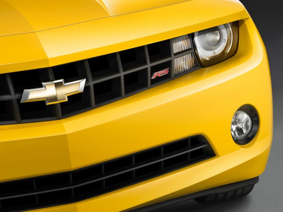 Chevrolet-camaro-rs-front Grille Section wallpaper,sports HD wallpaper,yellow HD wallpaper,chevrolet HD wallpaper,speed HD wallpaper,shine HD wallpaper,royal HD wallpaper,camaro rs HD wallpaper,design HD wallpaper,headlight HD wallpaper,cars HD wallpaper,1920x1440 wallpaper