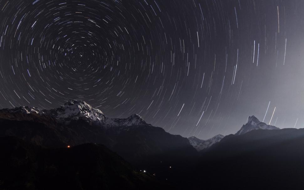 Timelapse Stars Mountains Night Spin HD wallpaper,nature HD wallpaper,night HD wallpaper,mountains HD wallpaper,stars HD wallpaper,timelapse HD wallpaper,spin HD wallpaper,1920x1200 wallpaper