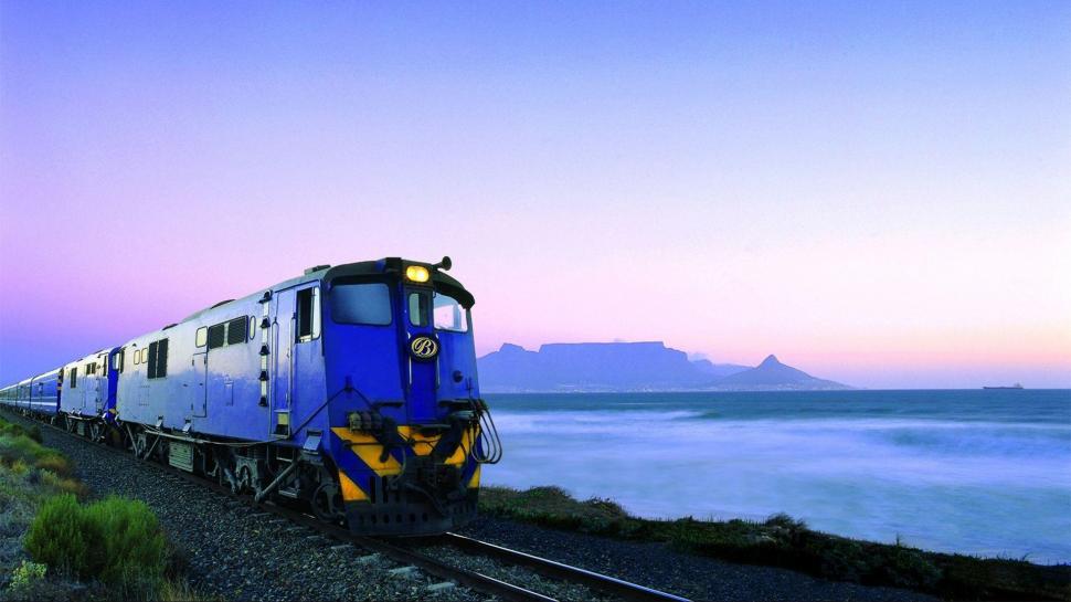 Train Leaving Table Mountain South Africa wallpaper,mountain HD wallpaper,tracks HD wallpaper,train HD wallpaper,cars HD wallpaper,1920x1080 wallpaper