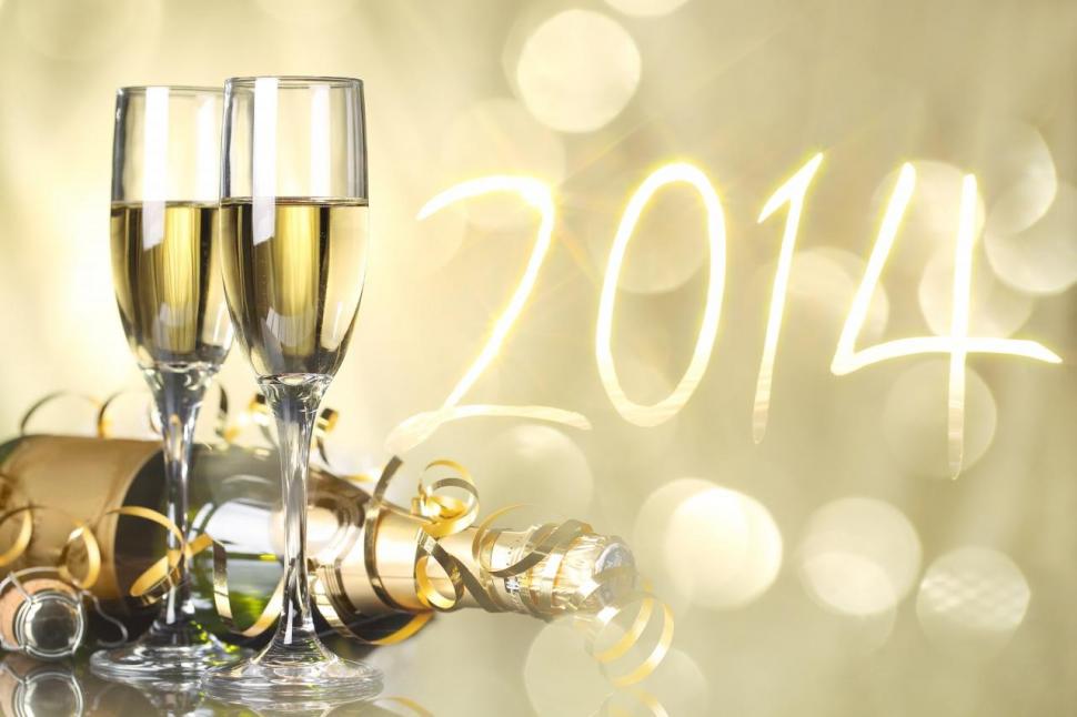 Champagnes Happy New Year Stemware Bottle 2014 wallpaper,champagnes wallpaper,happy new year wallpaper,stemware wallpaper,bottle wallpaper,2014 wallpaper,1280x853 wallpaper