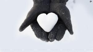 Snow Heart wallpaper thumb