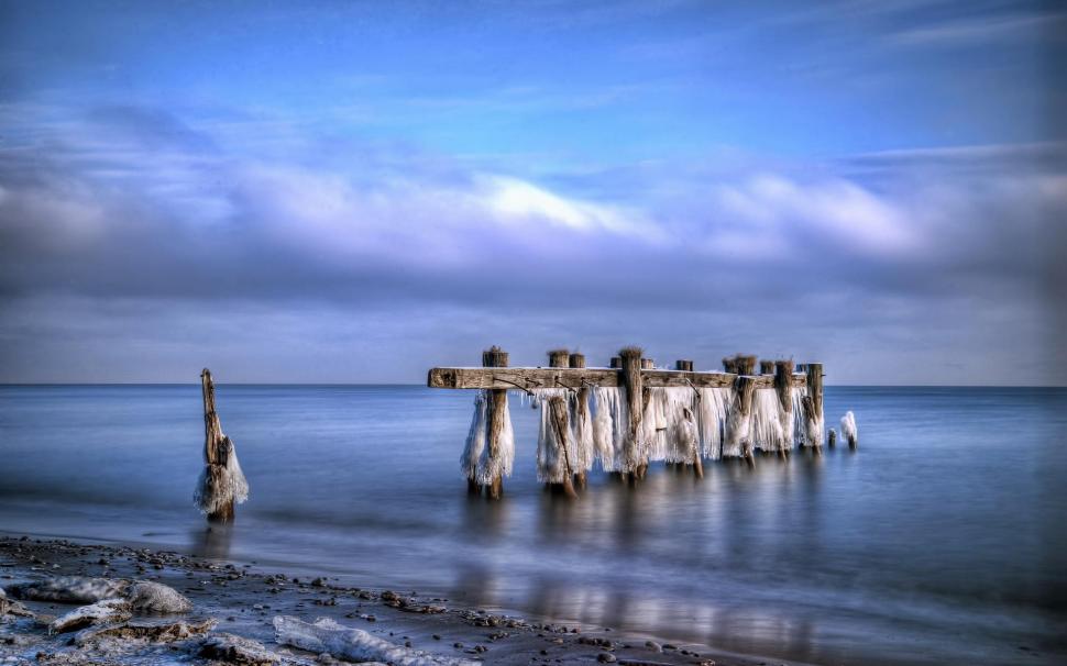 Fabulous Old Pier On Beach At Winter Hdr wallpaper,pier HD wallpaper,beach HD wallpaper,clouds HD wallpaper,nature & landscapes HD wallpaper,1920x1200 wallpaper