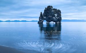 Sea, rocks arch, island, blue, dawn wallpaper thumb