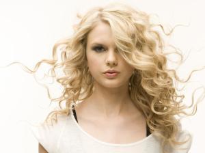 Taylor Swift, Celebrities, Star, Girl, Long Hair, Goledn Hair, Blue Eyes, Face, Blonde, Earrings, Beauty wallpaper thumb