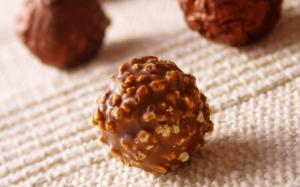 Spherical chocolate nuts wallpaper thumb