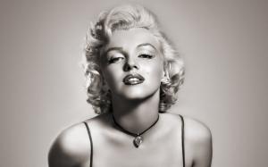 Marilyn Monroe Beautiful wallpaper thumb