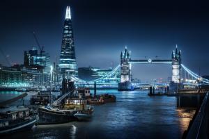 London Night bridge wallpaper thumb
