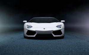 Lamborghini Aventador White Car Front wallpaper thumb