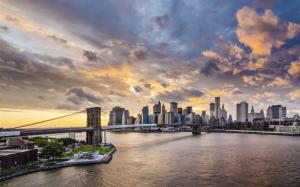 Brooklyn Bridge, Manhattan, New York City, skyscrapers, clouds wallpaper thumb
