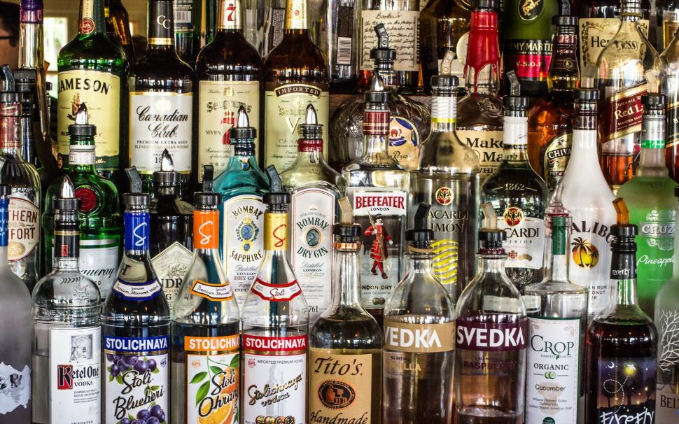 Alcohol, Wine, Bottles wallpaper,alcohol HD wallpaper,wine HD wallpaper,bottles HD wallpaper,2560x1600 wallpaper