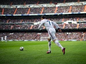 Cristiano Ronaldo Free Kick Widescreen wallpaper thumb