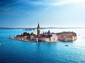 Water city of Venice, Italy wallpaper thumb