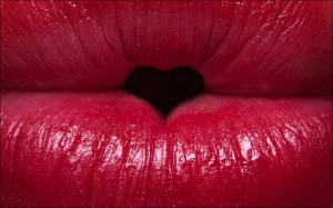 Red Lips/ Heart wallpaper thumb