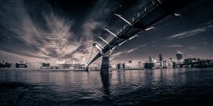 Millenium Bridge, Thames, London wallpaper thumb
