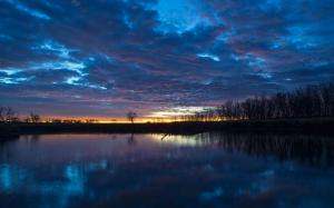 Nature sunrise, quiet, river, water reflection, trees, sky, thick clouds wallpaper thumb