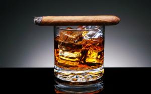 Whiskey Cigars Android wallpaper thumb