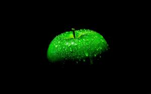 Green apple, black background wallpaper thumb