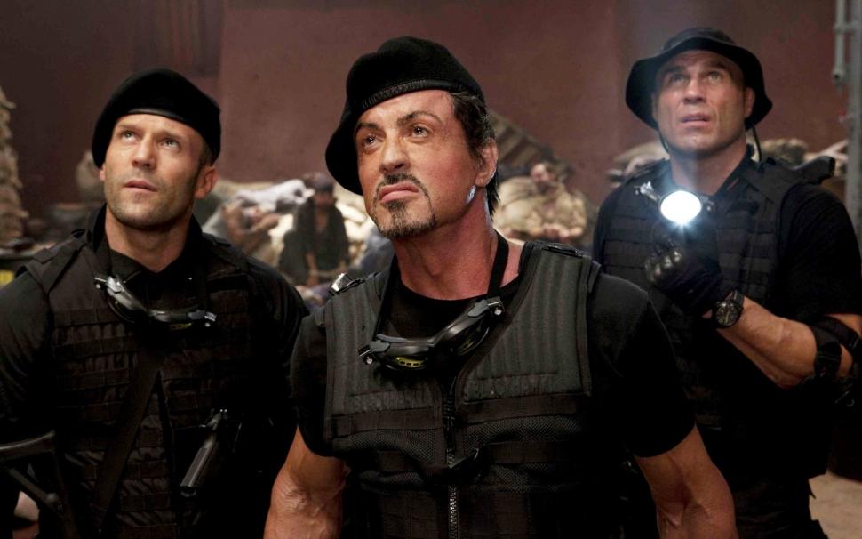 Sylvester Stallone Jason Statham Randy Couture The Expendables HD wallpaper,movies wallpaper,the wallpaper,expendables wallpaper,stallone wallpaper,jason wallpaper,sylvester wallpaper,randy wallpaper,statham wallpaper,couture wallpaper,1680x1050 wallpaper