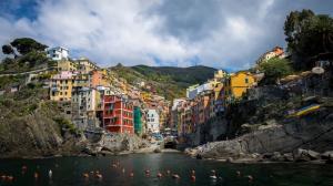 Riomaggiore, Cinque Terre, Liguria, Italy, sea, coast, buildings, houses wallpaper thumb