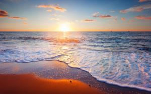 Beautiful sunset scenery, sea, sky, clouds, sand, beach wallpaper thumb