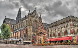 Cathedral In Town Square Hdr wallpaper thumb