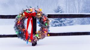 wreath, new year, spruce, snow, winter wallpaper thumb