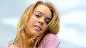Lindsay Lohan Cute wallpaper thumb