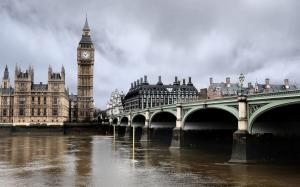London Bridge, the Thames, clock Big Ben, buildings wallpaper thumb